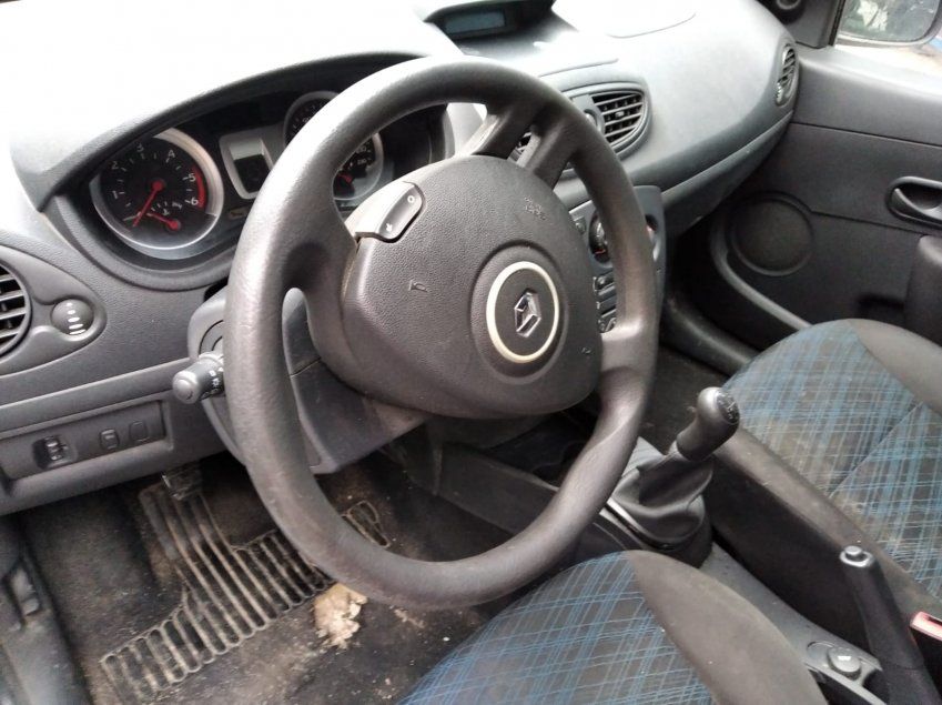 RENAULT CLIO III